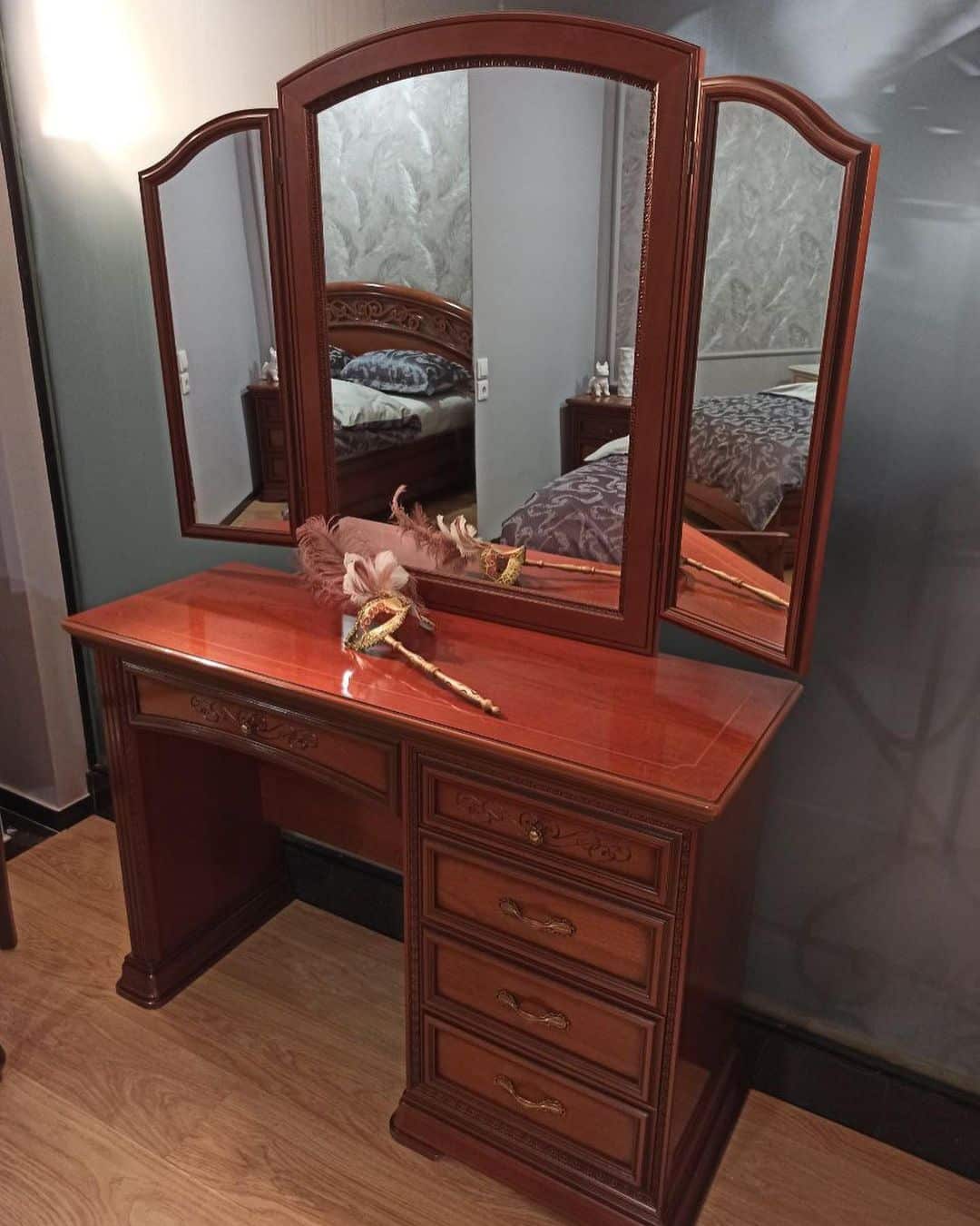 mobilier lemn masiv