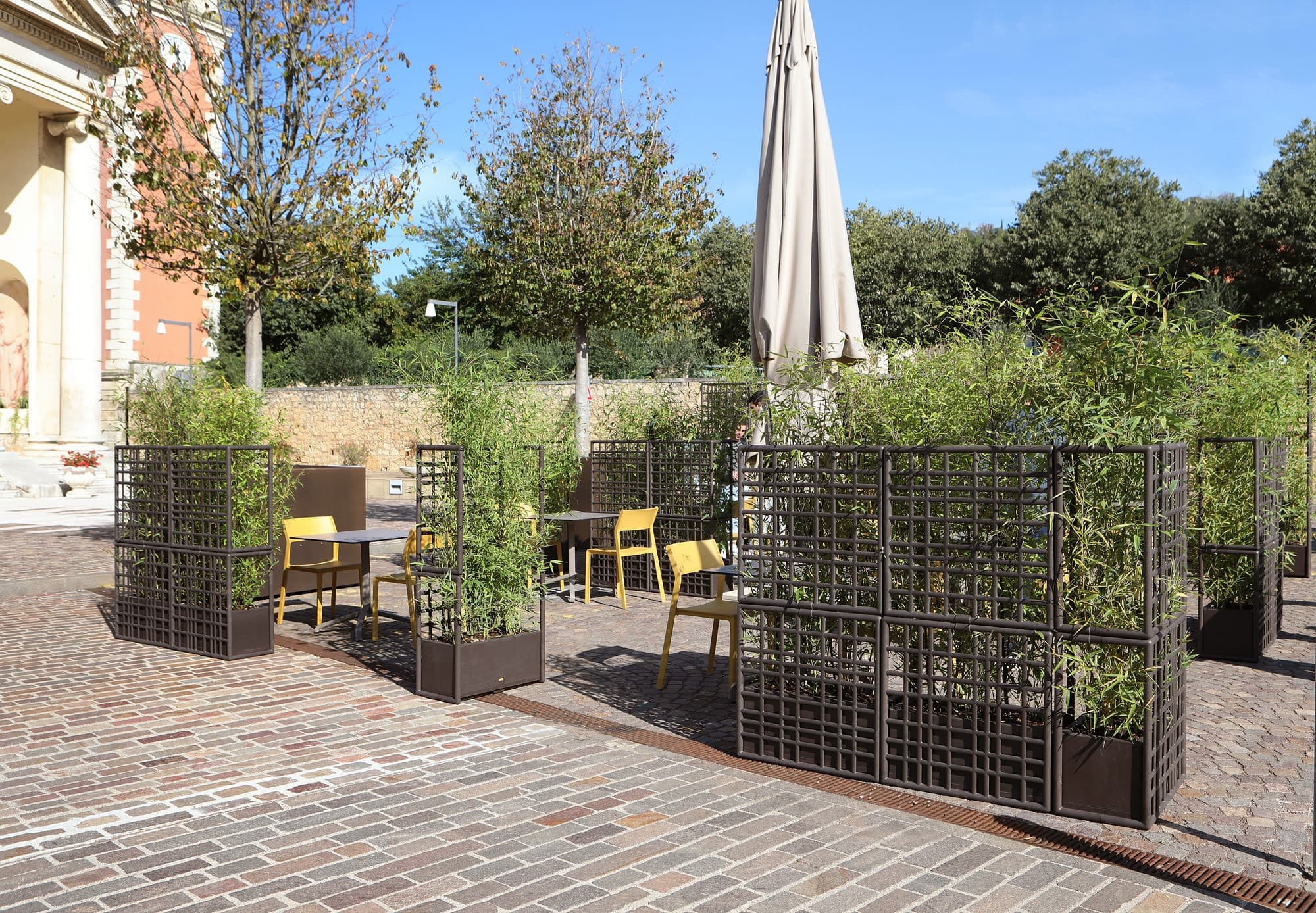 mobilier de lemn masiv