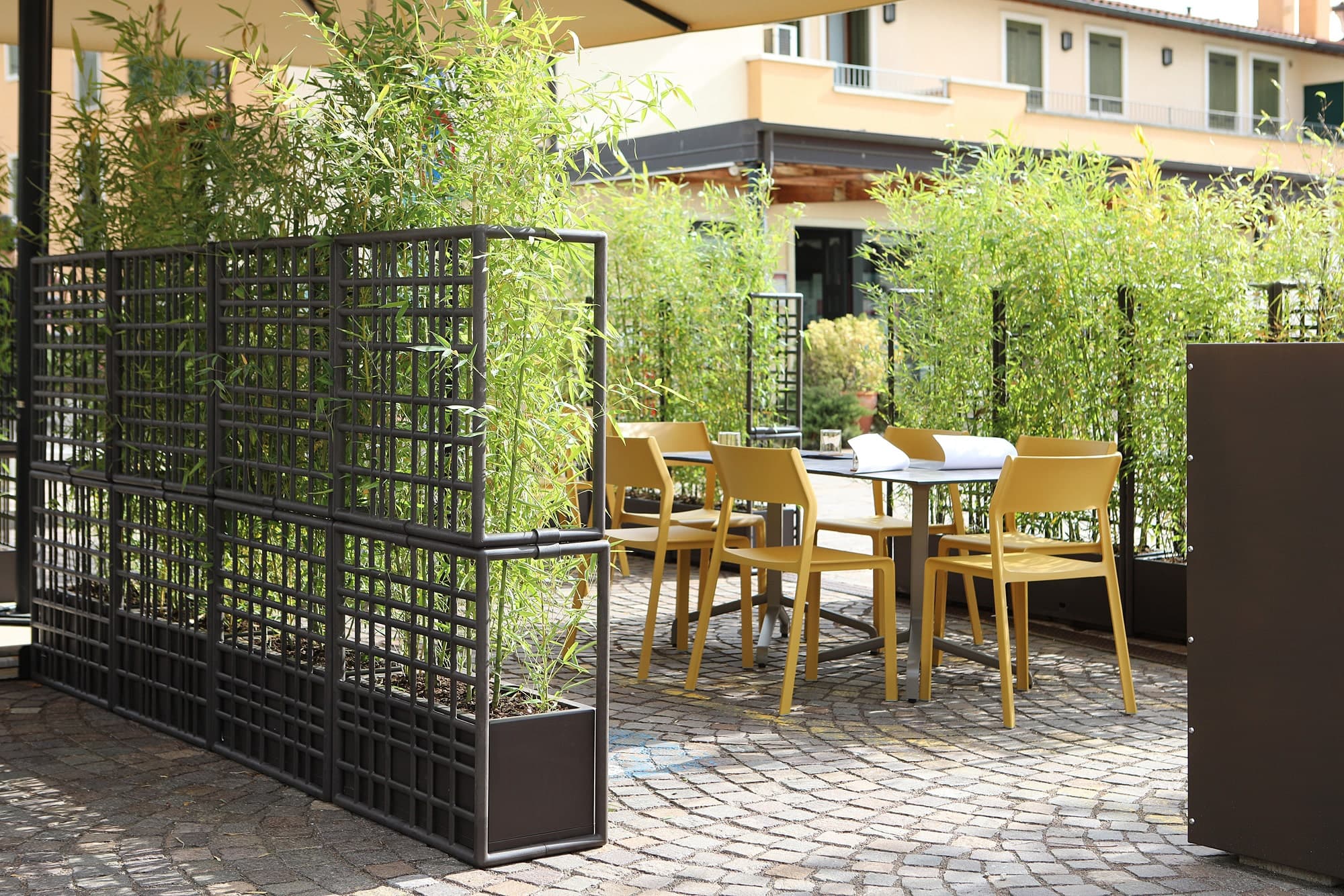 mobilier de lemn masiv