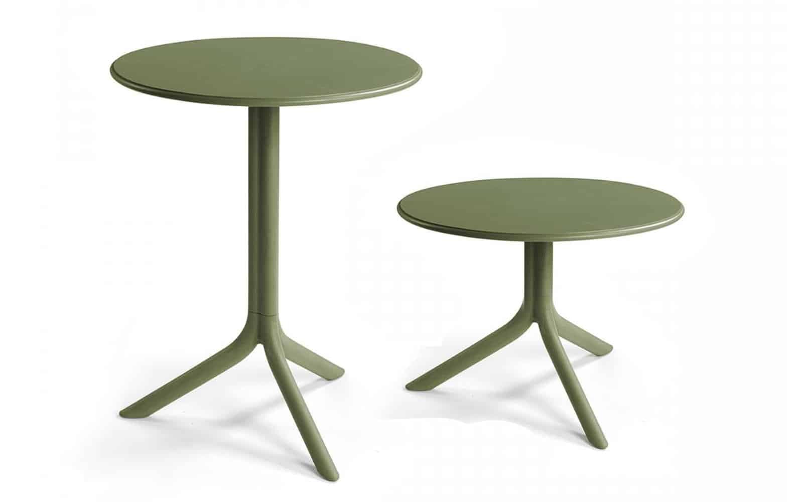 mobilier din lemn masiv