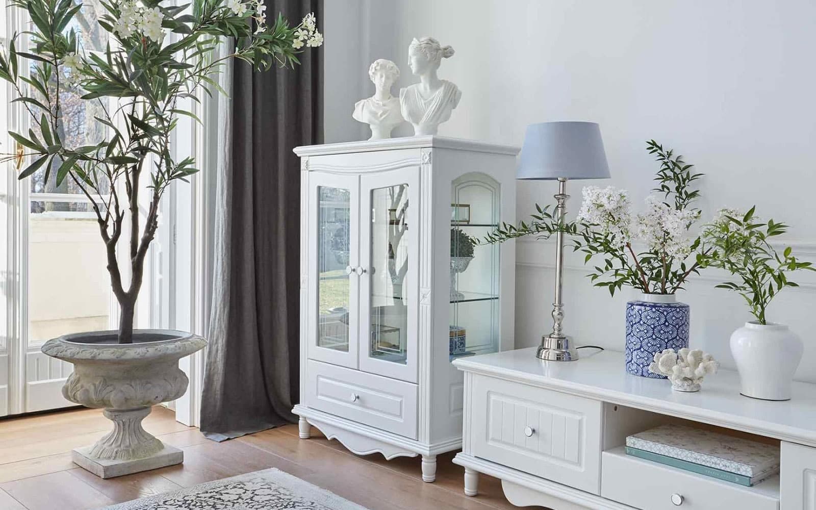 Vitrina Elizabeth, 2 Uși, 80x48x120cm, Alb din lemn masiv