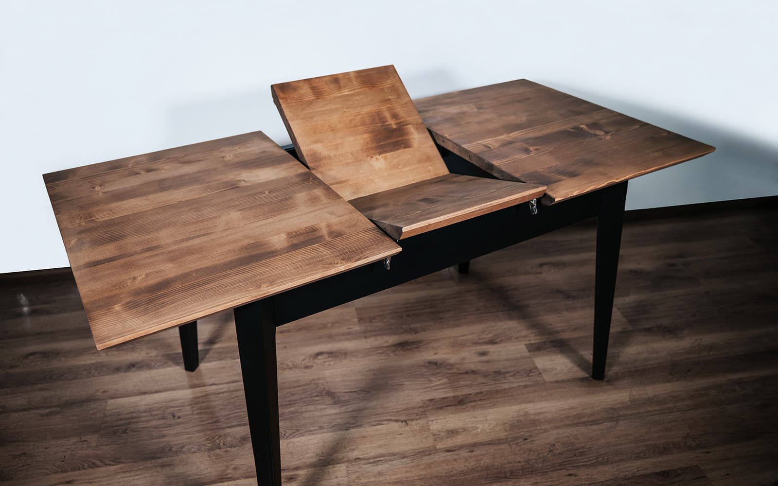 Masă Dining Extensibilă Timeless, Lemn Masiv, 120/160x80x76 cm, Negru
