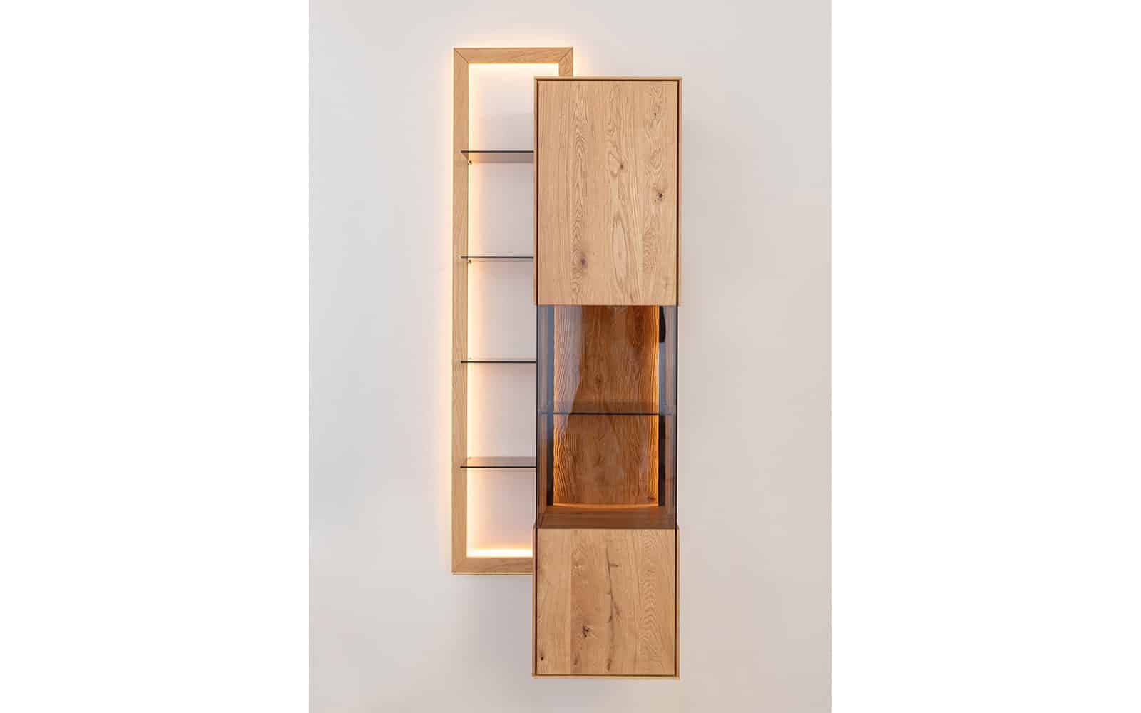 Vitrină Aurora cu Raft, Iluminată, Lemn Masiv Stejar, 73x37x175cm