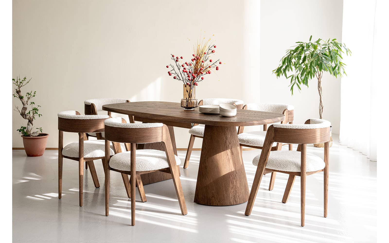 Masa Dining, EGO, Personalizabila din lemn masiv