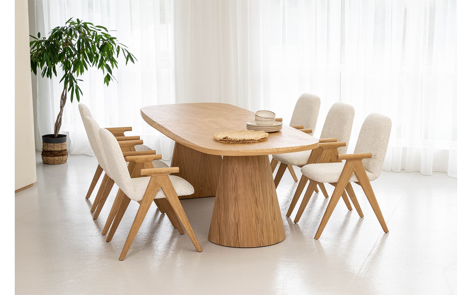 Masa Dining, EGO, Personalizabila