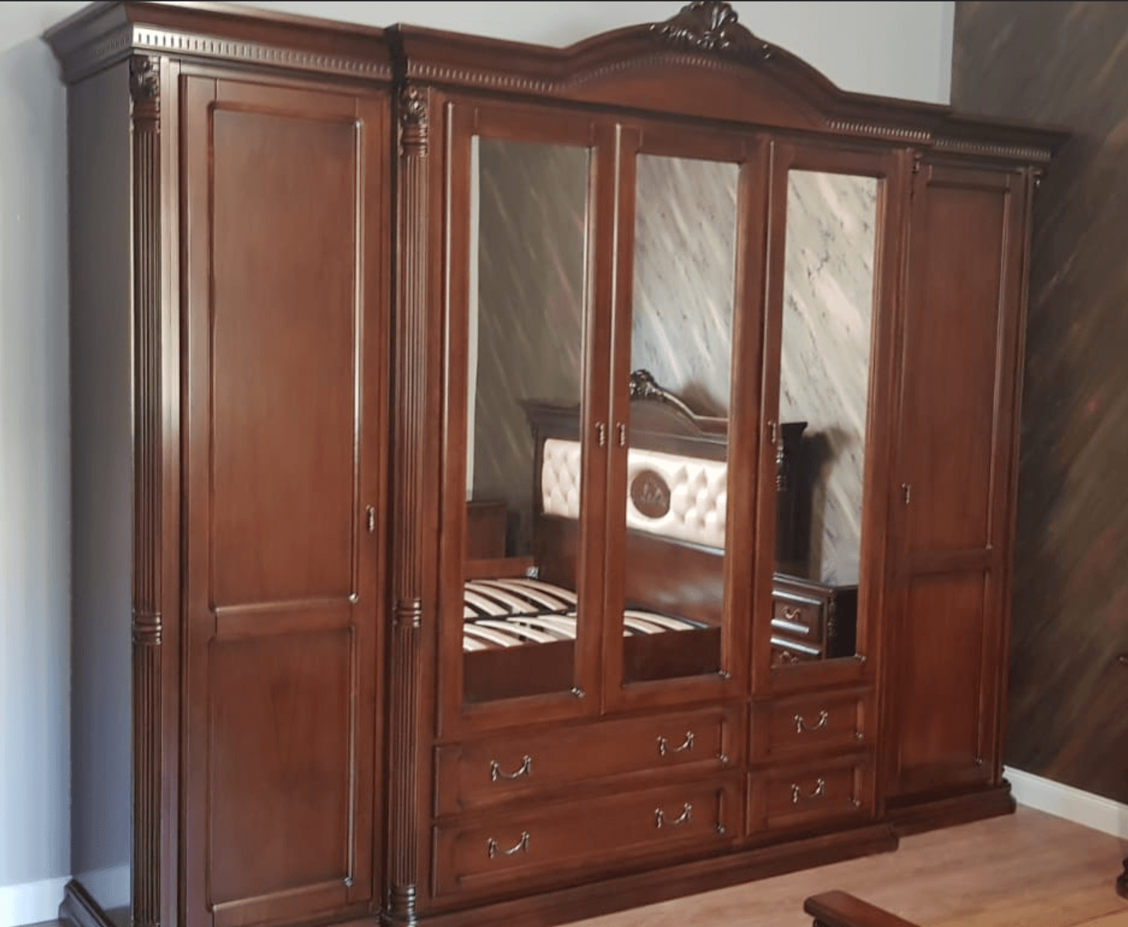 Dulap Briston 4 usi si 2 sertare, Lemn masiv, 240 x 68 x 233 cm