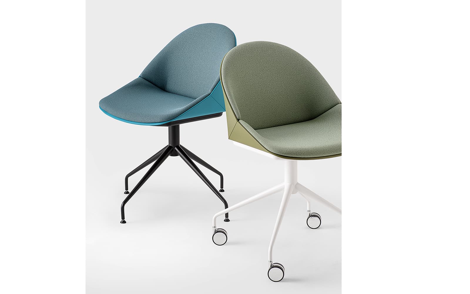 Kross – Scaun pivotant cu 4 picioare si role