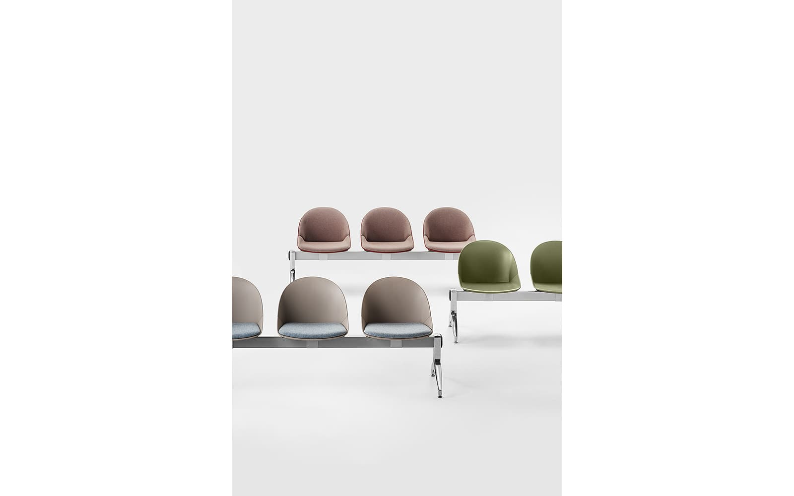 Kross Bench – Banca modulara pentru spatii de asteptare din lemn masiv