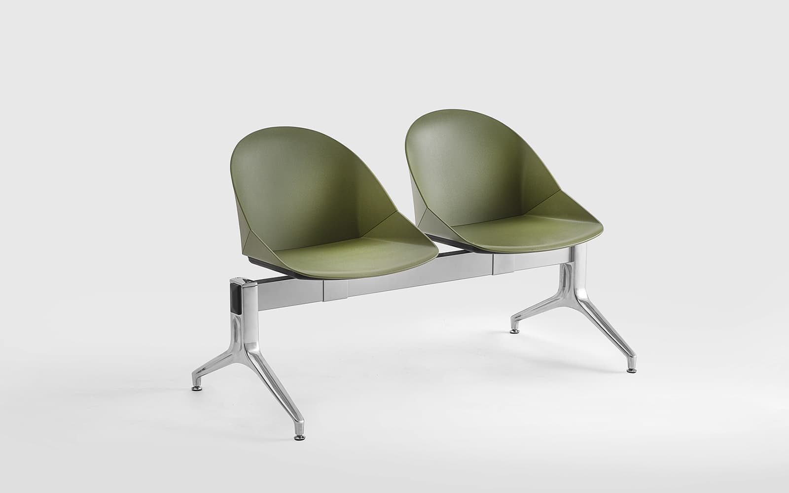 Kross Bench – Banca modulara pentru spatii de asteptare din lemn masiv