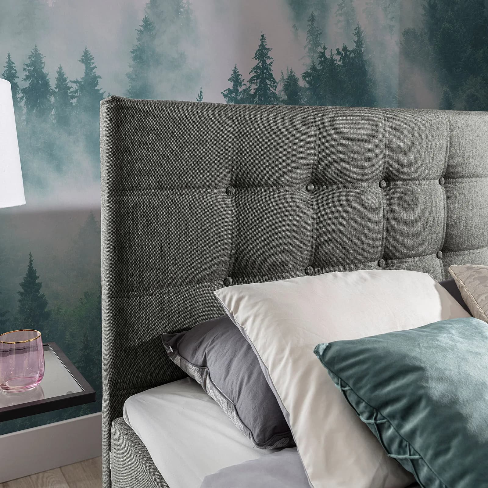 Pat boxspring Inez 140X200 din lemn masiv