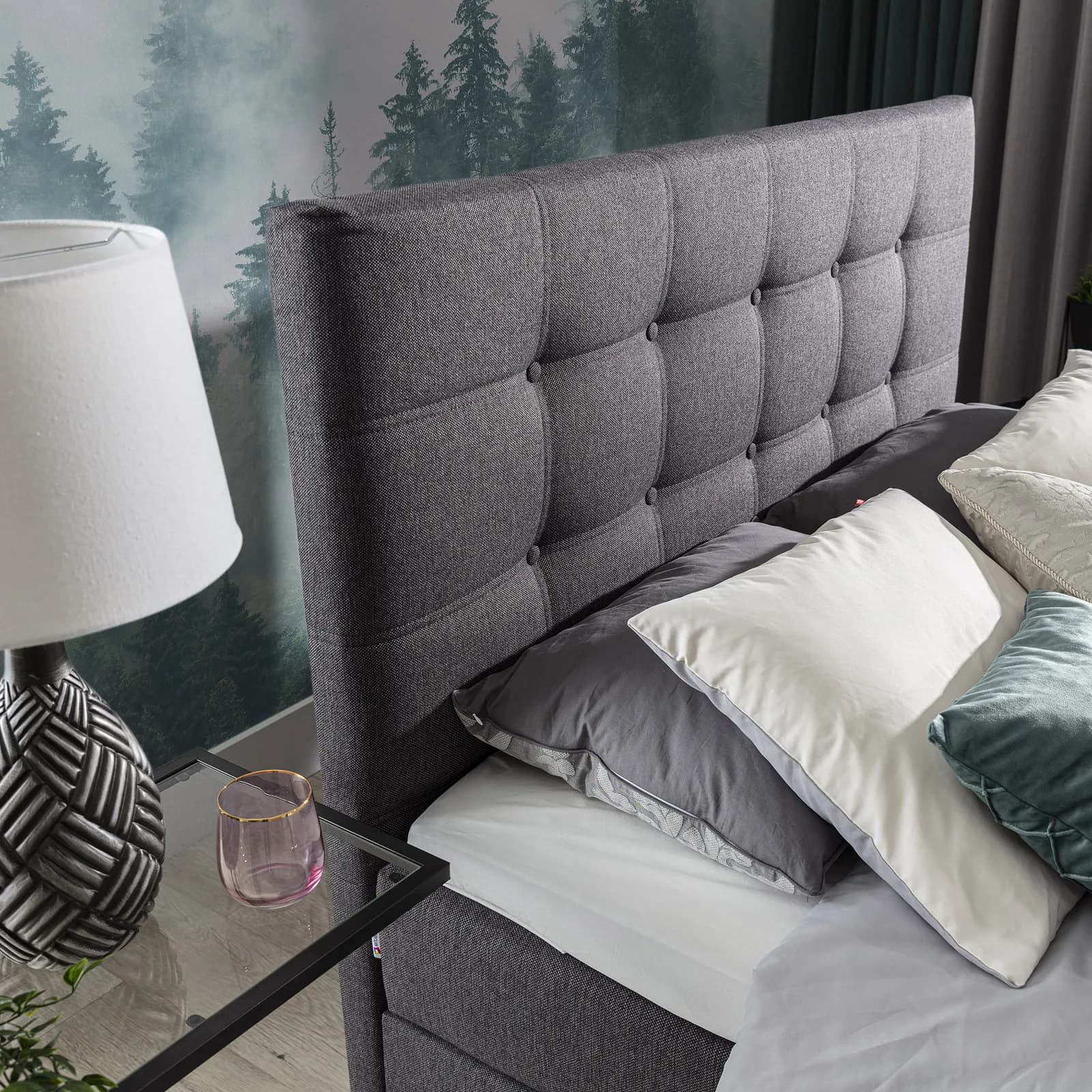 Pat boxspring Inez 140X200 din lemn masiv