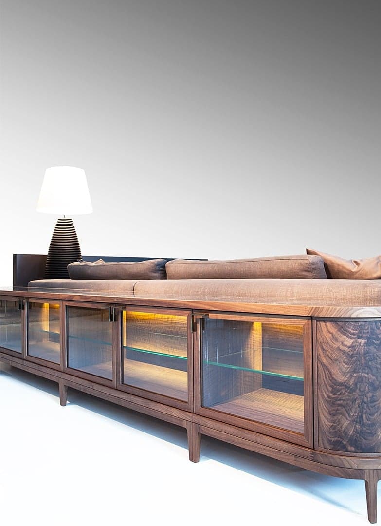 Manhattan Low Unit, 244x44x61 cm