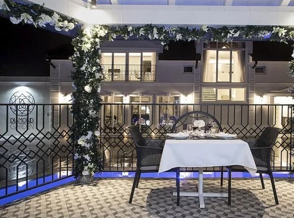 Diamond Garden Belgrade — mobilier Nardi, Belgrado, Serbia