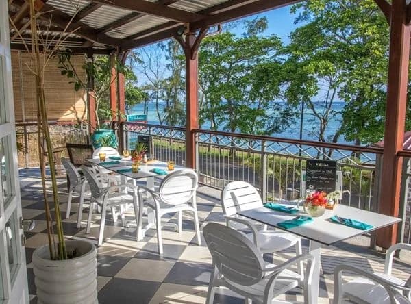 Station A Restaurant — mobilier Nardi, Baie Du Cap, Mauritius
