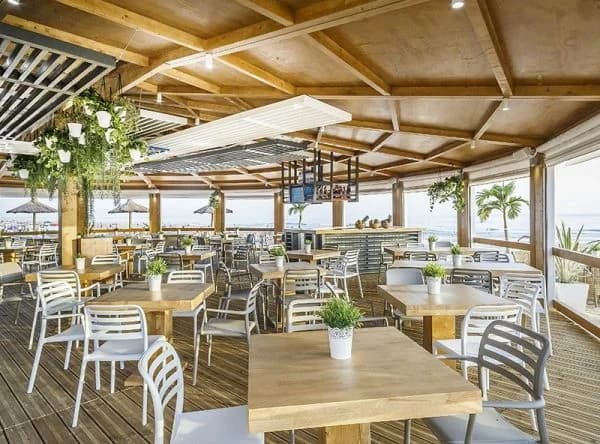 Feduchy Playa — mobilier Nardi, Conil de la Frontera, Spania