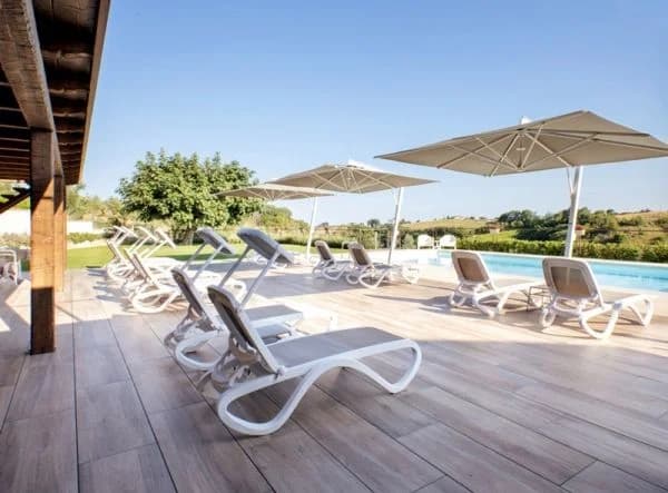 Agriturismo Collelago — mobilier Nardi, Ascoli Piceno, Italia