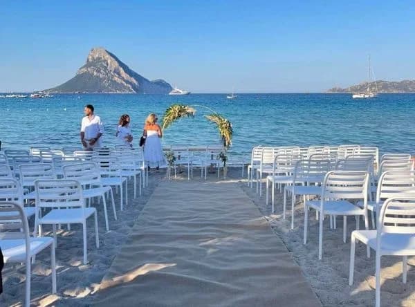 12.1 • Cafè Restaurant — mobilier Nardi, Porto Taverna, Italia