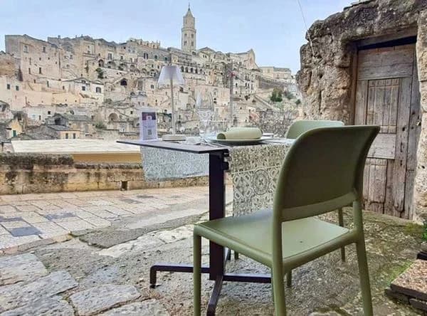 La Nicchia nel Sasso — mobilier Nardi, Matera, Italia