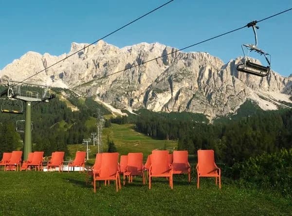 TEDxCortina 2023 — mobilier Nardi, Cortina, Italia