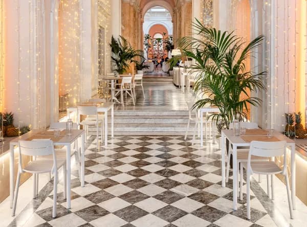 Ginger Corte Laica — mobilier Nardi, Roma, Italia