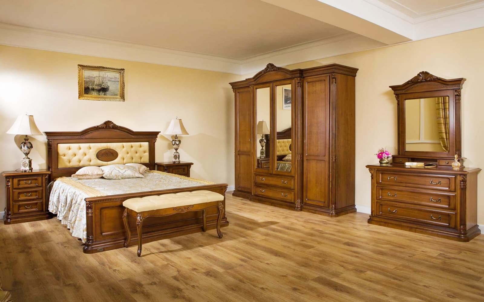 mobilier din lemn masiv