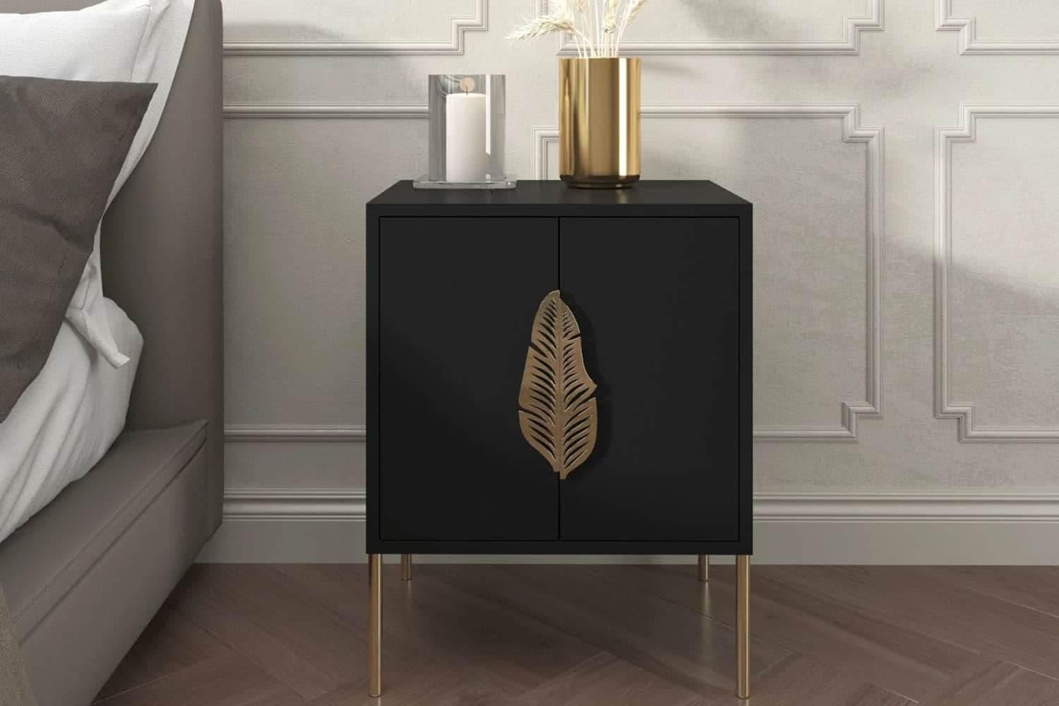 Noptieră Merlin, Personalizabilă, Accesorii placate cu Aur, 54 x 40 x 69 cm din lemn masiv