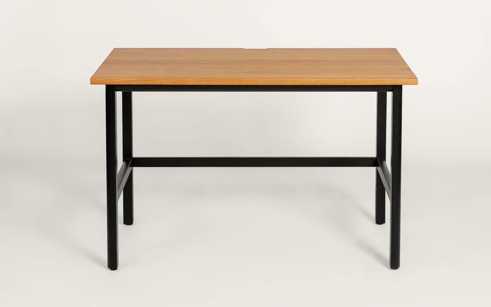 Birou IAM, 120×60×74 cm din lemn masiv